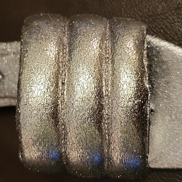 Zara NWT Silver Flat Sandals Puffy Front Size 6 (36 EU) - Picture 6 of 12